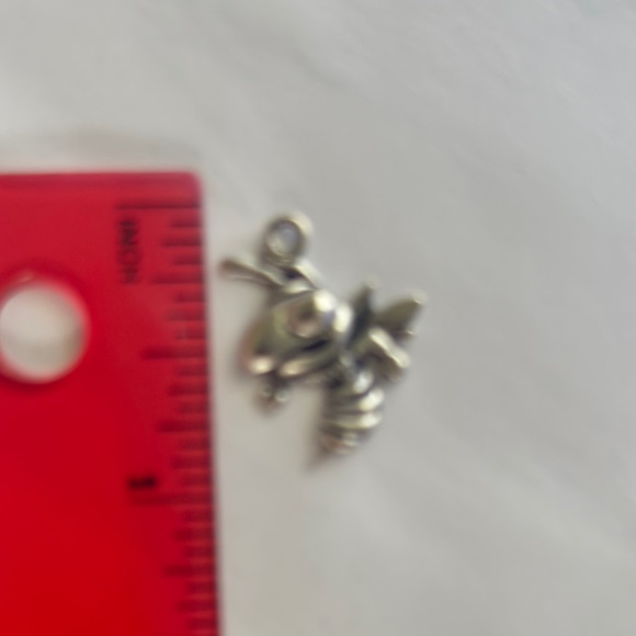 Hornet Bee Yellow Jacket Charms Pendant Lot of 12 Jewelry Making Supplies - Picture 3 of 3